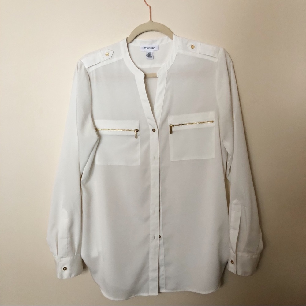 [Calvin Klein] White Button-up Blouse